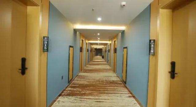 Ruoqiang Galaxy Hotel, Boek Hotel Ruoqiang Xinjiang