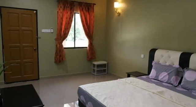 Трёхместный номер Standard с красивым видом из окна Country House Pulai Holiday Village