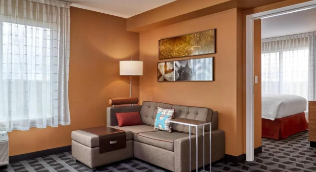 Двухместный люкс c 1 комнатой TownePlace Suites by Marriott Fort McMurray