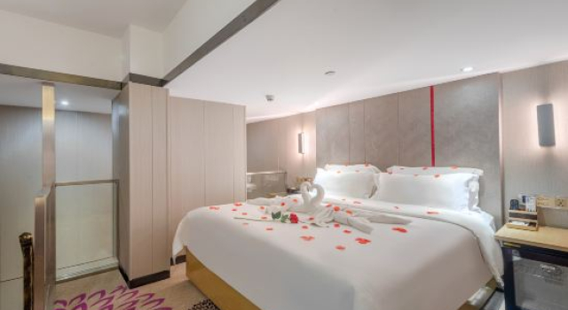 Двухместный люкс Luxury Lavande Hotel Shenzhen Qianhai Times City