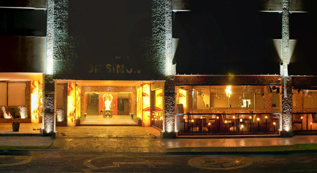 Hotel Don Simon, Rezerwuj Hotel Hotele w Toluca z parkingiem, Parking