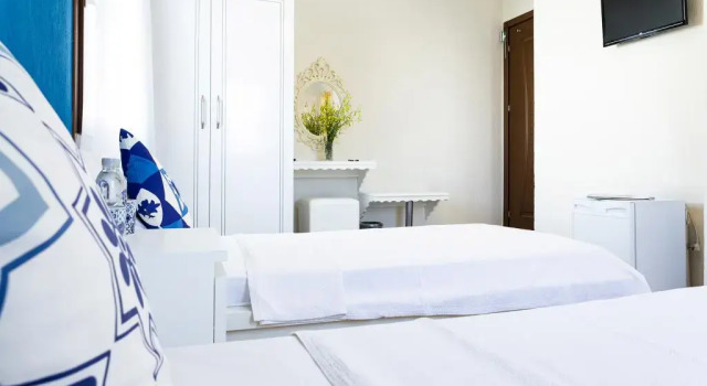 Cunda Eren Otel, Rezervovat Hotel Hotely v Cunda s parkováním, Parkování