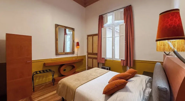 Двухместный номер Deluxe Happy House Hostel