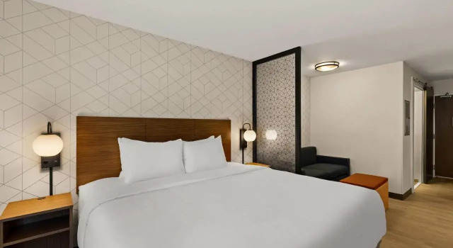 Everhome Suites Ontario, Забронировать Отель Онтарио штат Калифорния