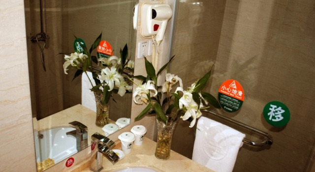 Номер Business GreenTree Inn Shandong Binzhou Wanda Plaza Huangheshilu Express Hotel