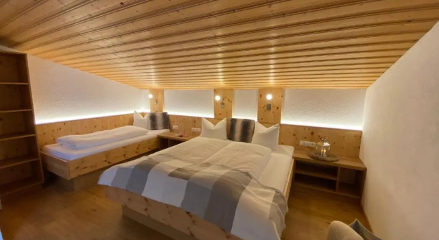 Апартаменты с 2 комнатами с балконом Apart Renate - Silvretta Sommercard inklusive