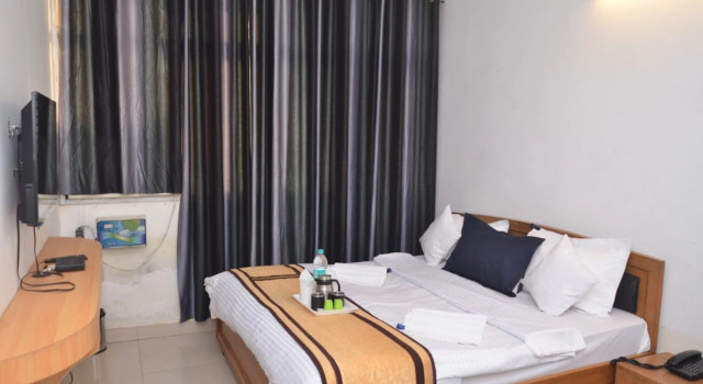 Номер Standard с балконом Hotel Europe Plaza