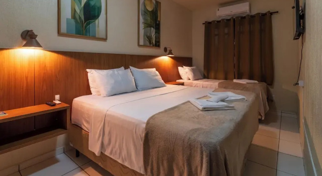 Трёхместный номер Standard Foz Central Budget Hotel