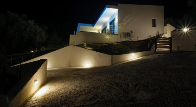 Villa Gianna Maria, Book Villa Hotels in Central Greece with Parking, Parking