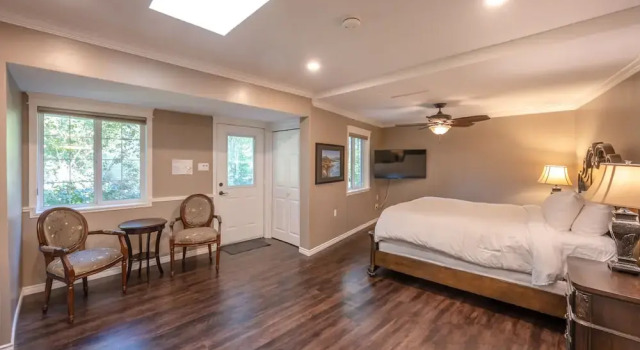 Munson Mountain Estates, Buchen Sie Bed & Breakfast Penticton 