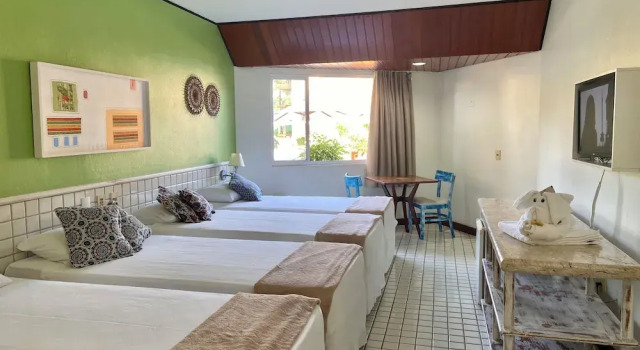 Трёхместный номер Standard c 1 комнатой Hotel Aldeia da Praia