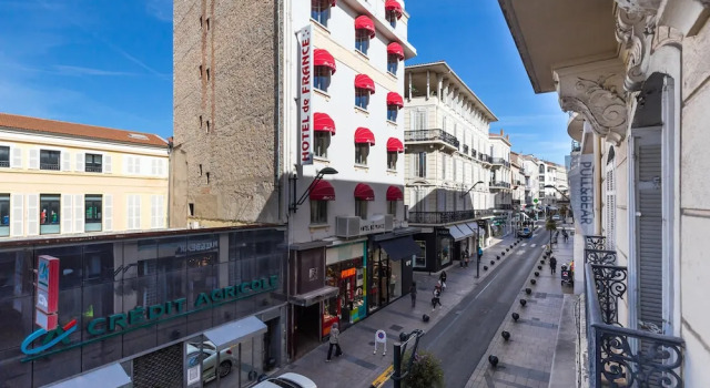 Edgar Suites Cannes - Rue dAntibes, Забронировать Отель Отели Канн 3 звезды, рядом с Eglise Reformee de France, 3*