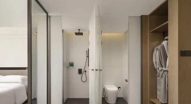 Люкс Business Mehood Lestie Hotel (Pingzhou Jadeite Street, Qiandeng Lake, Foshan Branch)