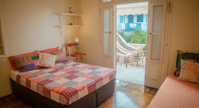 Casa Francisco Guest House, Забронировать Гостевой дом Гостевые дома Рио-де-Жанейро, рядом с Арка Лаппа, Гостевой дом