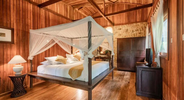 Вилла Siladen Resort & Spa