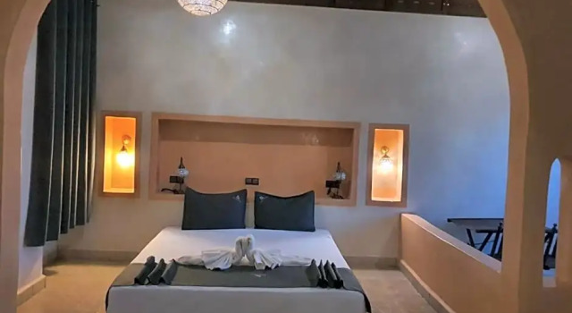 Hotel NOMAD PALACE, Rezerwuj Hotel Merzouga Ar-Raszidijja