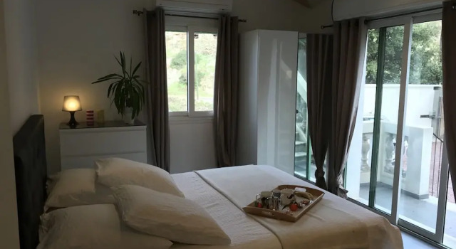 Villa Casanova, Varaa Villa  