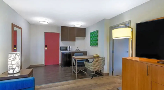 Двухместный люкс Holiday Inn Express Hotel & Suites Philadelphia - King of Prussia by IHG