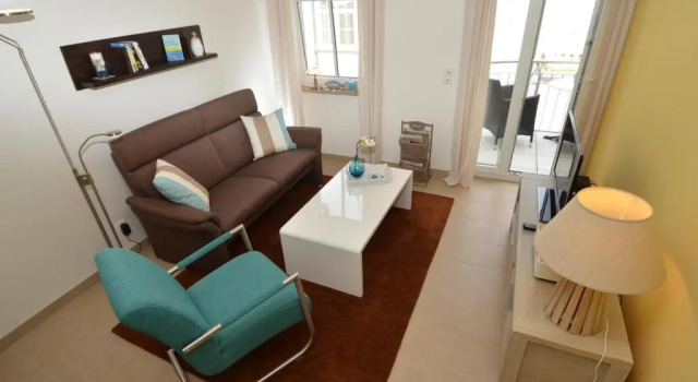 Villa Rosa - Apt. 10, Забронировать Вилла Отели Остзебад-Зеллин с парковкой, рядом с Зеллинский музей янтаря, Парковка