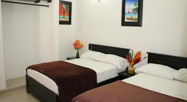 Трёхместный номер Standard Hotel Calle Santodomingo