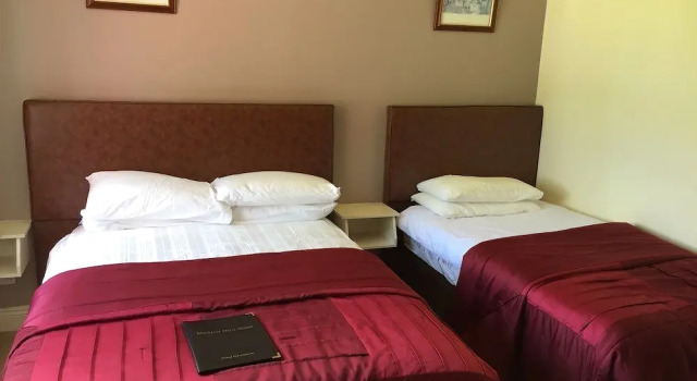 Manderley, Book Hotel Hotels in Kerry with Parking, Parking