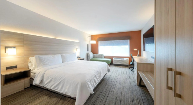 Номер Standard Holiday Inn Express & Suites - Staunton by IHG