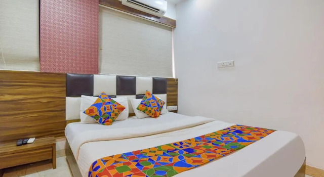 Fabhotel Acropole Inn, Rezerwuj Hotel Hotele w Gujarat ze śniadaniem, Śniadanie
