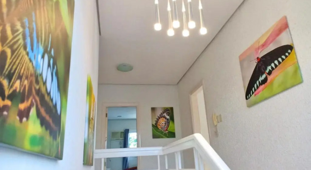 Luxury Villa with Pool in Tropical Garden, Boek Villa Hotels in Santa Monica met parkeren, Parkeren