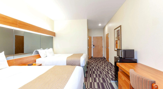 Microtel Inn & Suites by Wyndham Gulf Shores
