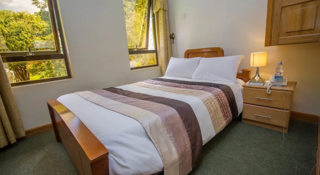 Номер Executive Crown Suites Hotel