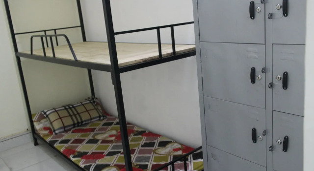 Lucky Hostel, Забронировать Хостел Отели Хошимина с завтраком, рядом с Международный выставочный и конференц-центр Хошимина HIECC, Завтраки