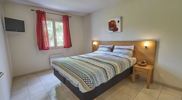Bungalow in Lanzac Near Dordogne River, Rezervați Hotel Lanzac Dodogne Valley