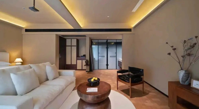 Номер Luxury Fenghuang County Border Town Mountain Resort Homestay