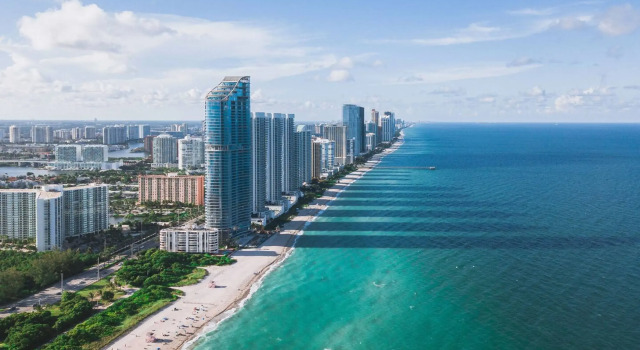 Waterfront 1BR Parking Walk to the Beach, Забронировать Апартаменты/квартира Норт-Майами-Бич Miami Metropolitan Area, рядом с Рыбацкий пирс Ньюпорт