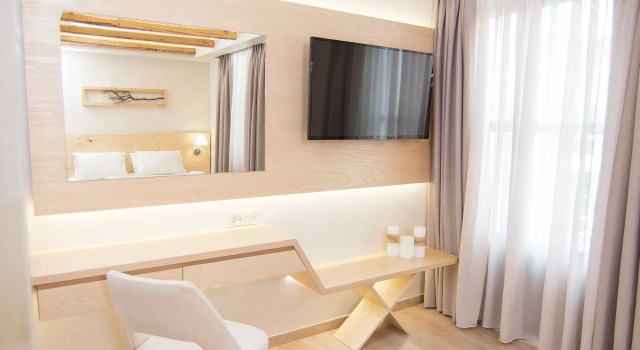 Двухместный номер Superior с балконом и с видом на море Panellinion Luxury Rooms