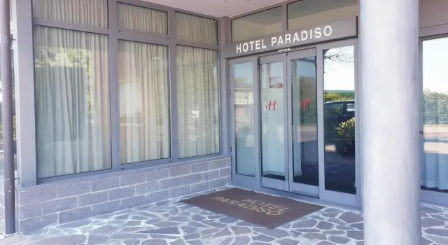 HOTEL PARADISO, Забронировать Отель Отели провинции Болоньи 3 звезды, 3*