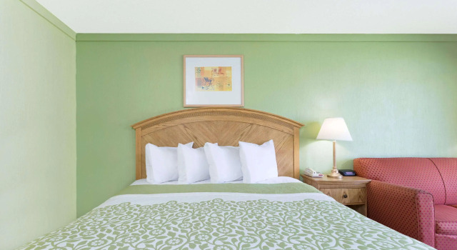 Days Inn by Wyndham Washington, Buchen Sie Gasthaus Washington North Carolina