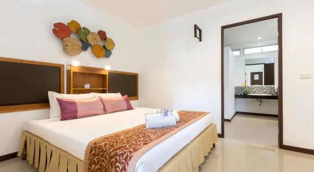 The Lantern Hostel and SPA