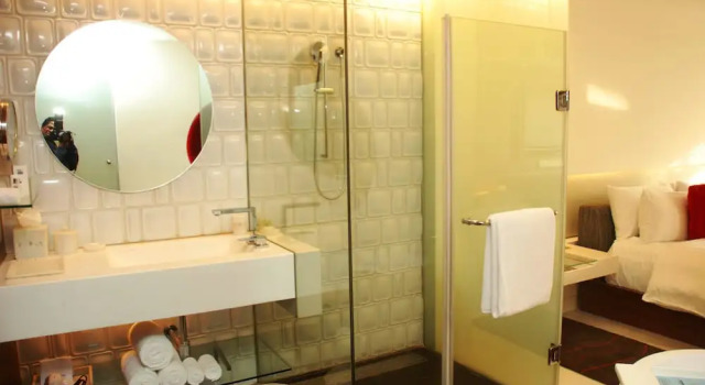 Номер Luxury The Park Hyderabad, Banjara Hills near Hussain Sagar Lake