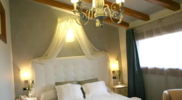 Двухместный номер Standard с балконом Hotel Castillo de Alquézar