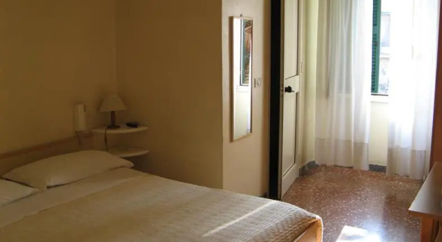 Albergo El Patio, Varaa Hotelli Prenestino Rooma