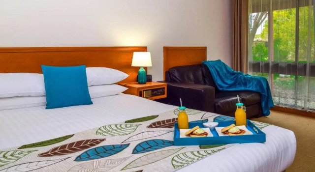 Двухместный номер Deluxe с видом на сад River Country Inn