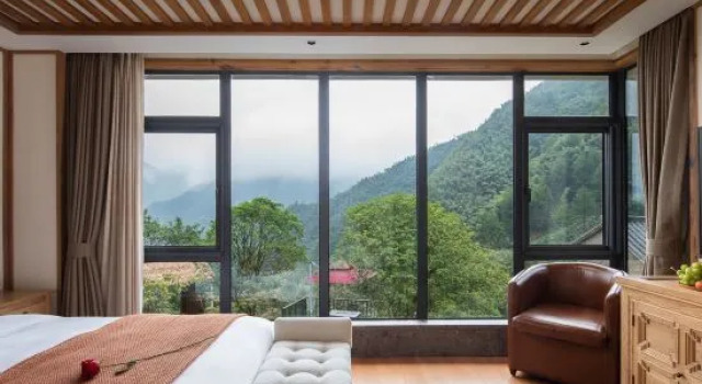 Семейный люкс с красивым видом из окна Yinchuanju Anji Canyon View Resort