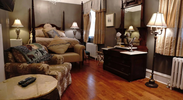 Monroe House Executive Suites