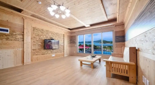 Yeosu Sea and Starnight Pension