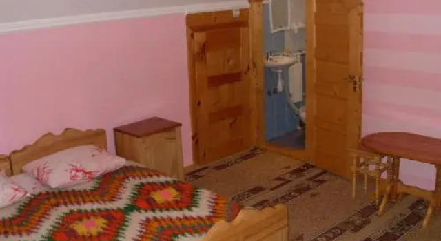 Zelenyj Gaj, Book Pension Kvasy Transcarpathia