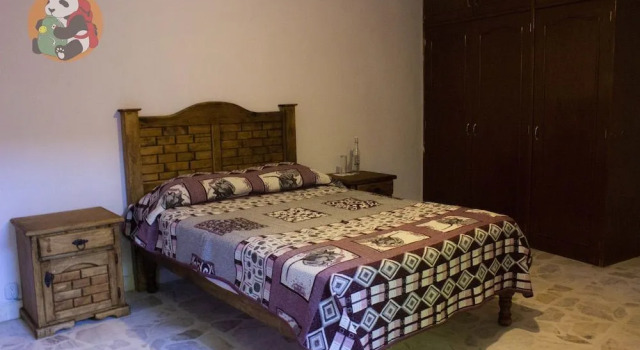 Panda Viajero Hostal, Prenota Hotel Hotel a El Bajio con parcheggio, Parcheggio