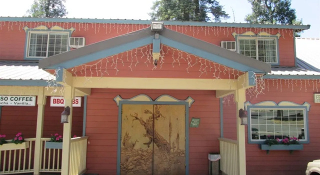 Strawberry Inn