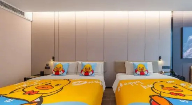 Suite Yaduo Hotel, Dongfeng Middle Road, Baoding Wanbo Plaza