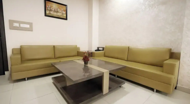 Люкс Hotel Bhagyaraj Palace Keshavpuram